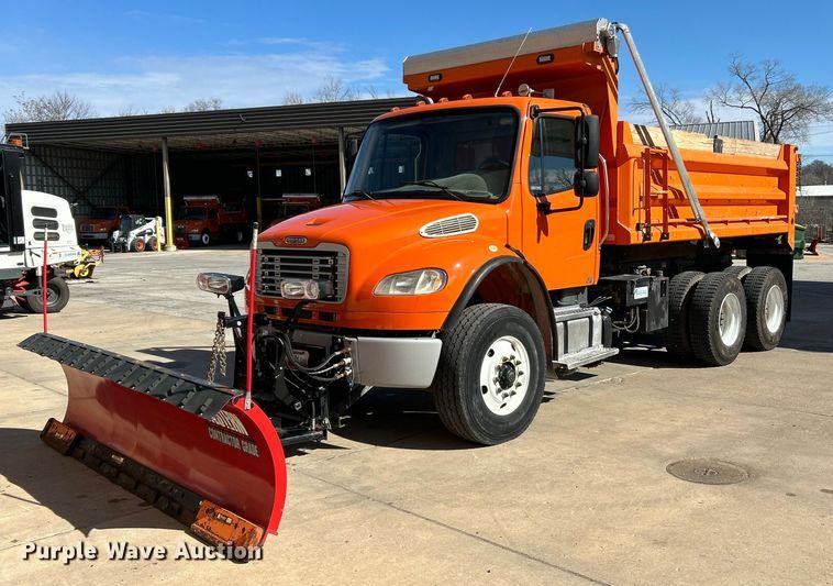 2013 Freightliner    Business Class M2  dump truck - EK4071