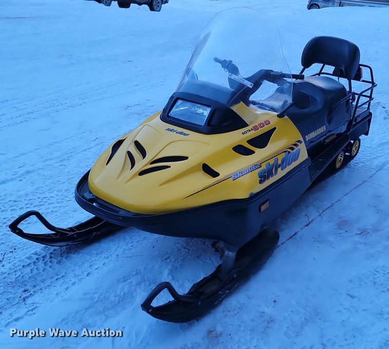 2003 Ski-doo Rotax 600 snowmobile - LA9720