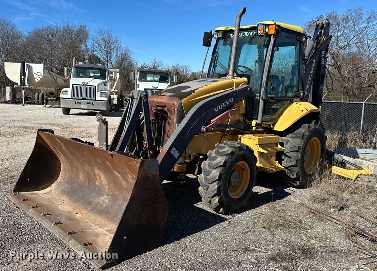 2007 Volvo  BL70 backhoe - OM9860