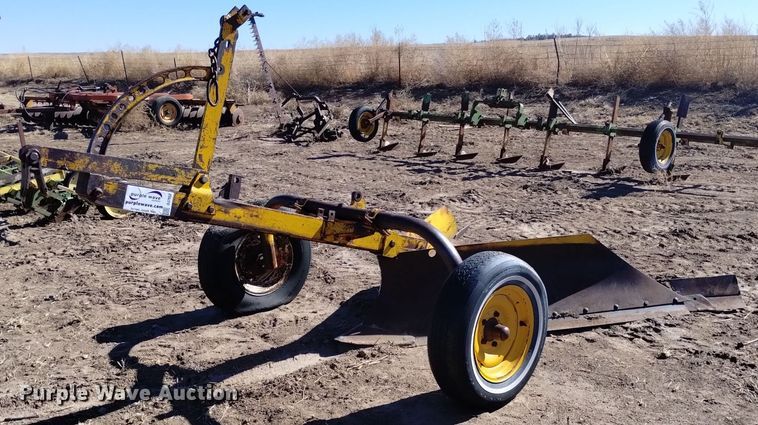Big Ox ditch plow - DJ7052