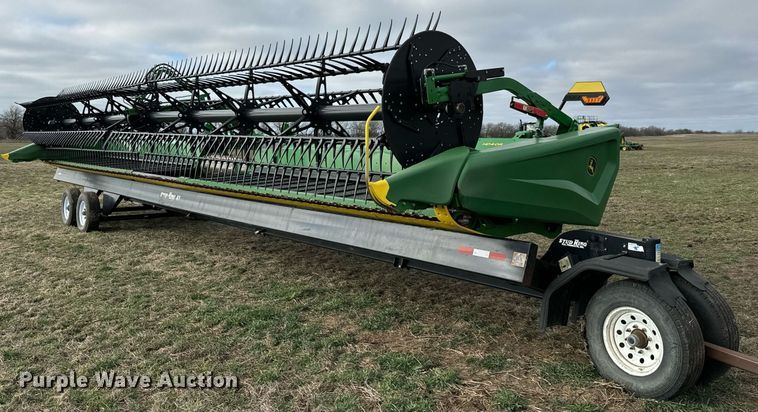 2021 John Deere HD40R flex draper head - DQ6718