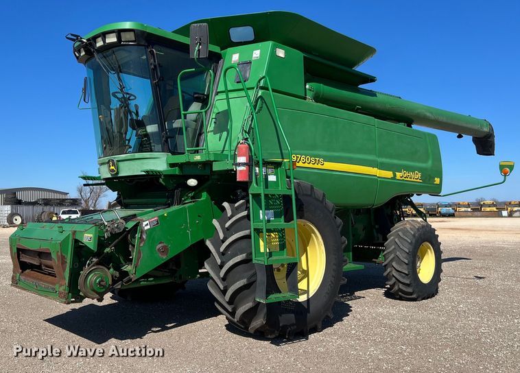 2005 John Deere 9760 STS combine - DS2914