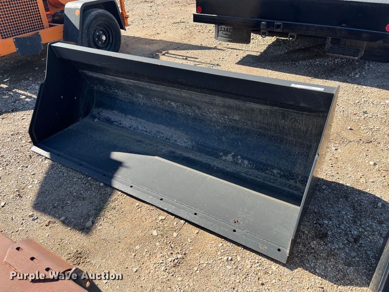 7' W bucket - JT9006