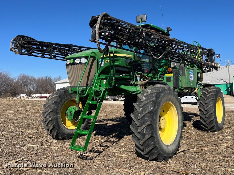 2010 John Deere 4730 sprayer - LD9986