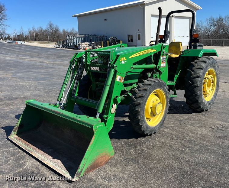 2009 John Deere  5055E MFWD tractor - LE9028