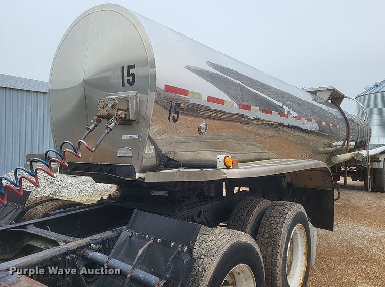 1977 Brenner Transport  tank trailer - MI9969