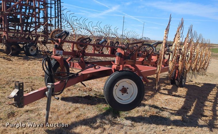 Hesston  3991 hay rake - NZ9314