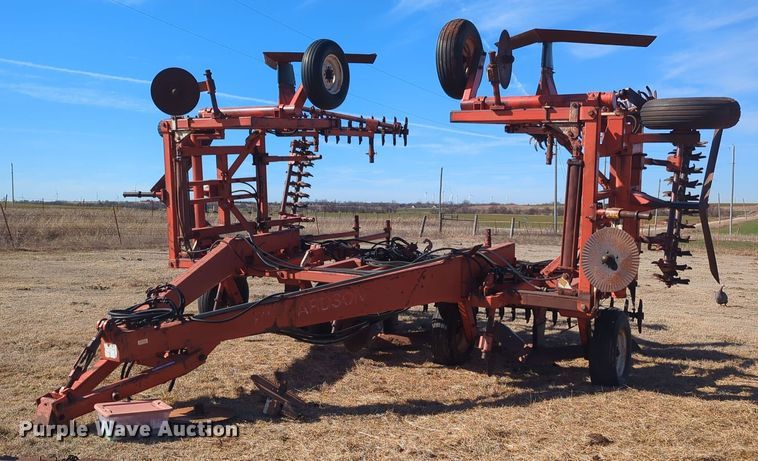 Richardson  sweep plow - NZ9316