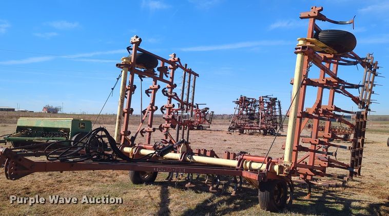 Krause field cultivator - NZ9320