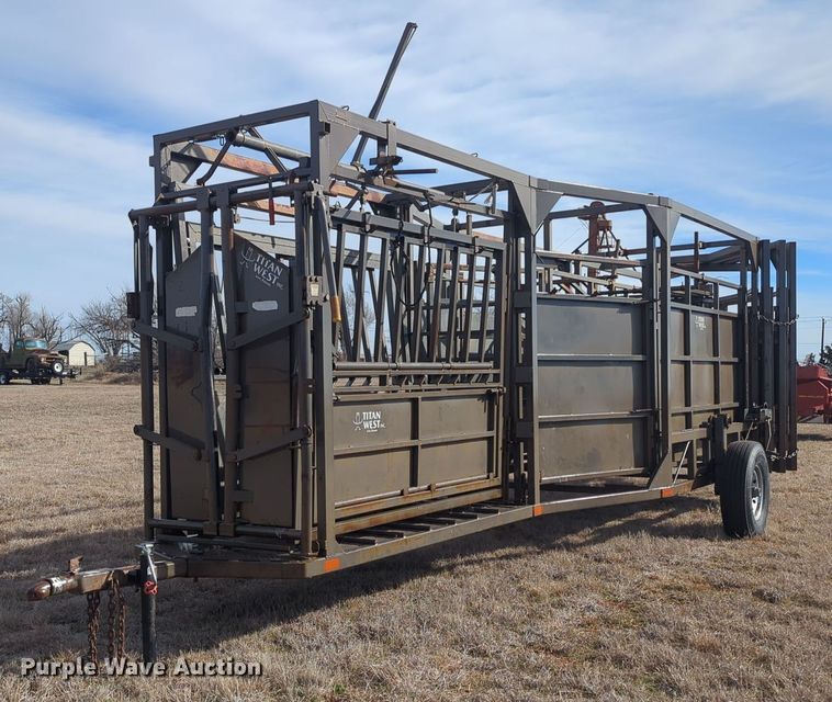 Titan West  corral system - NZ9328