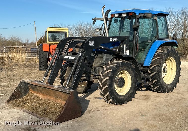 2002 Ford New Holland TS110 tractor - OJ9572