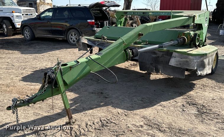 John Deere 1360 windrower - OJ9573