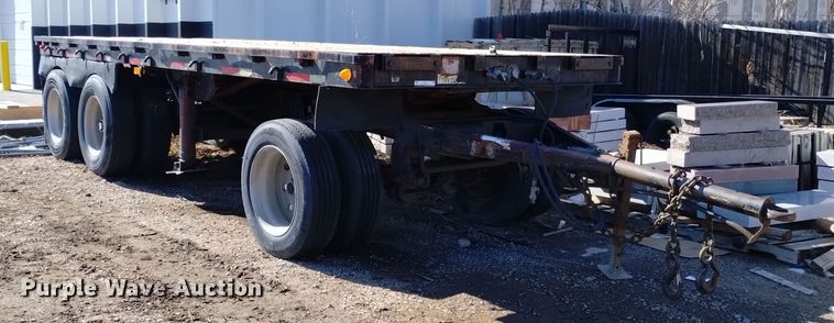 1995 Wilson flatbed trailer - LN9933