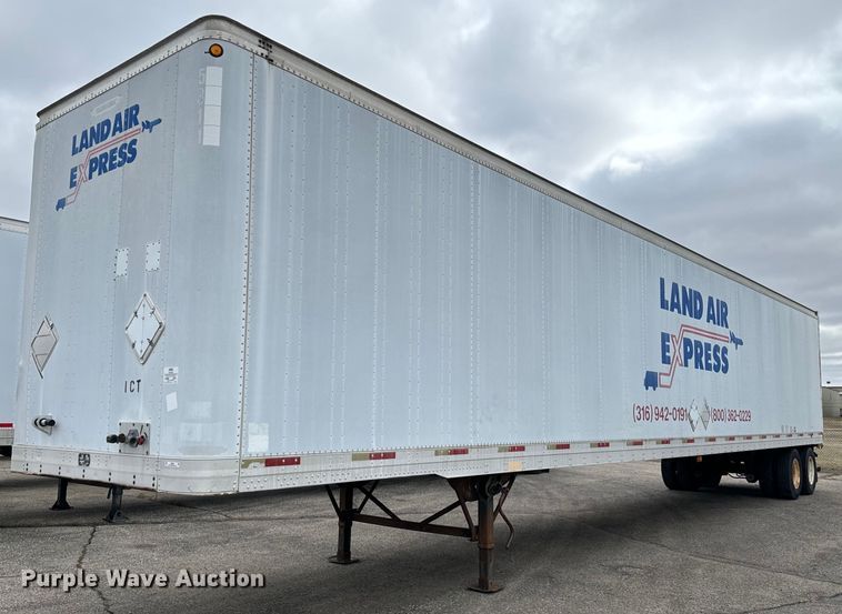 2002 Trailmobile  dry van trailer - NI9686