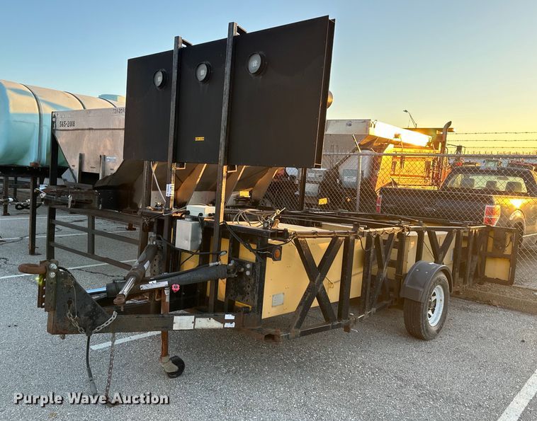 2008 Energy Absorption Systems Safe-Stop TMA9000 crash attenuator - DQ6209