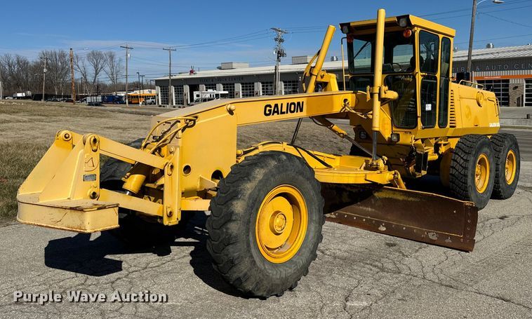 1997 Galion 830B motor grader - DQ6239