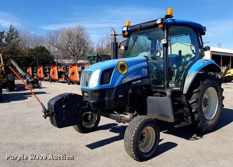 2008 New Holland T-6020 tractor - NU9376