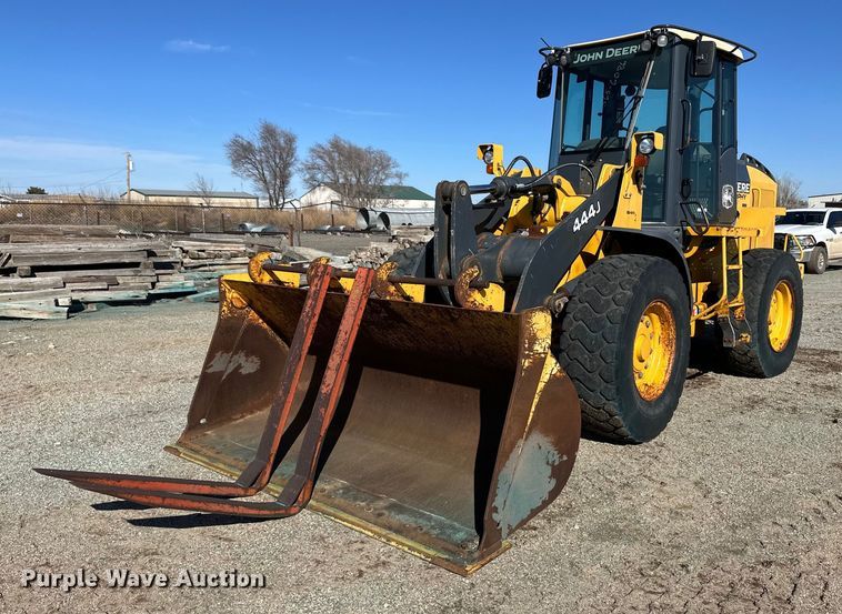 2006 John Deere 444J wheel loader - OA9520