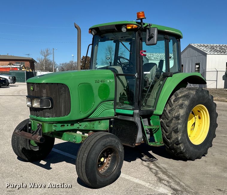 2007 John Deere 6415 tractor - OJ9517