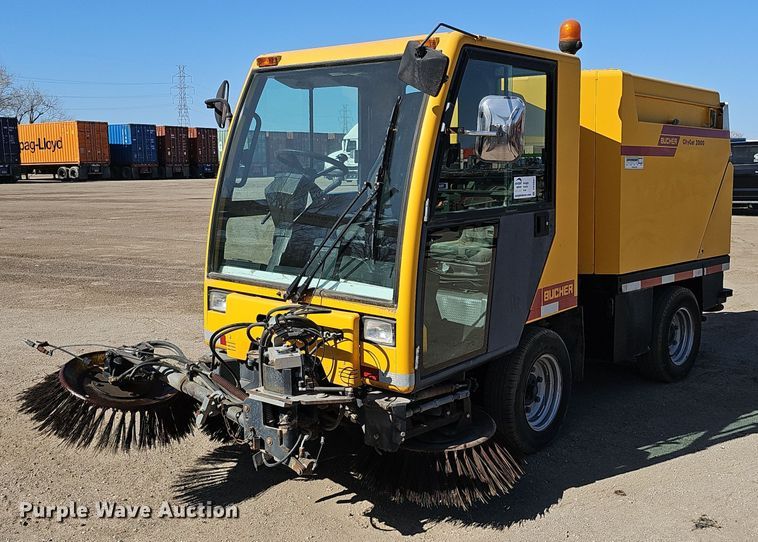 Bucher CC 2000 street sweeper - DK0607
