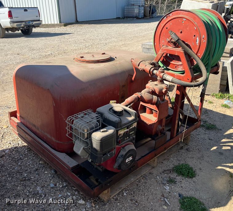 Turf sprayer - EI0682