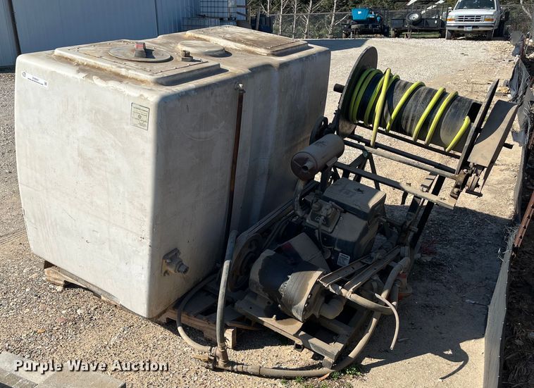 Turf sprayer - EI0683