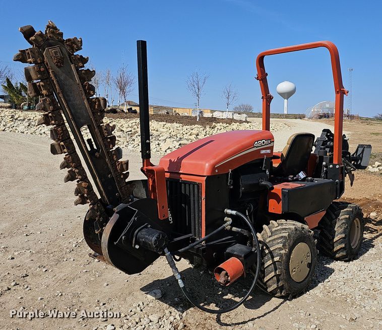 2008 Ditch Witch 420SX cable plow - EK5548