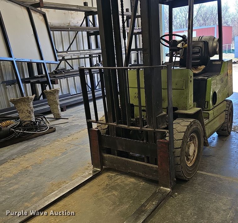 Clark GPS20MC forklift - EK5549