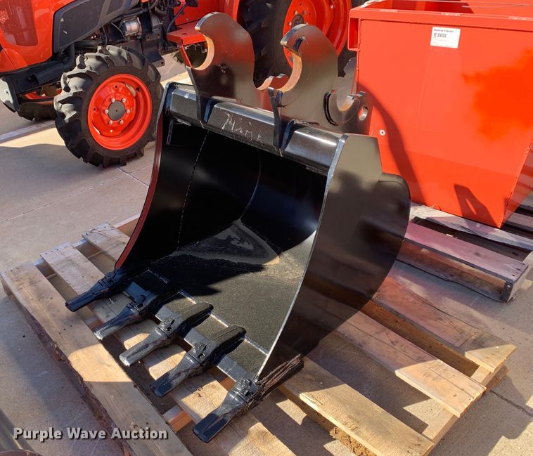 Kubota 1020 excavator bucket - KX9814