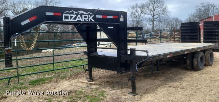 2023 Ozark 102X25DOG equipment trailer - MJ9002