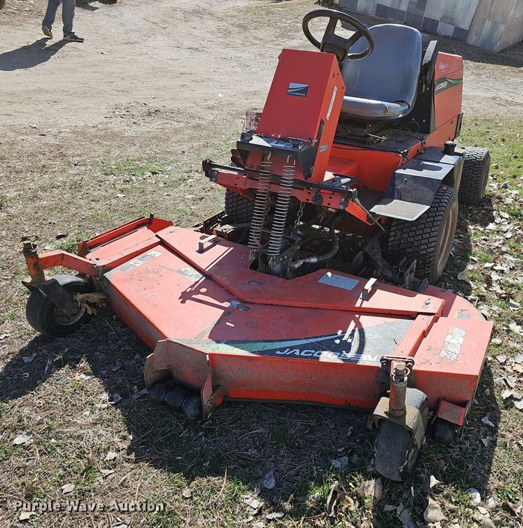 Jacobsen Turf Cat lawn mower - NE9542