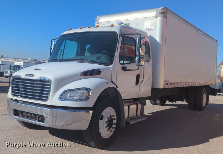 2016 Freightliner Business Class M2 box truck - NZ9304