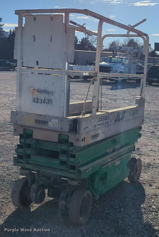 2012 JLG 1930ES scissor lift - NZ9329