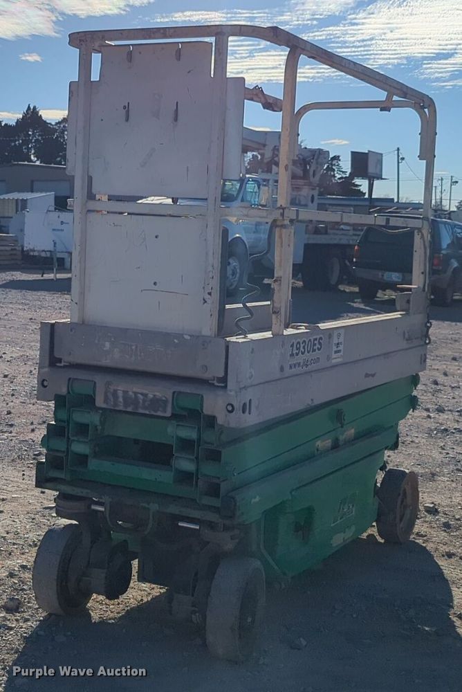 JLG 1930ES scissor lift - NZ9331