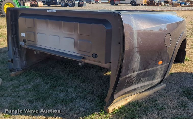 Dodge Ram pickup truck bed - NZ9338