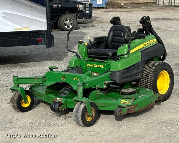 John Deere Z830A ZTR lawn mower - OJ9577