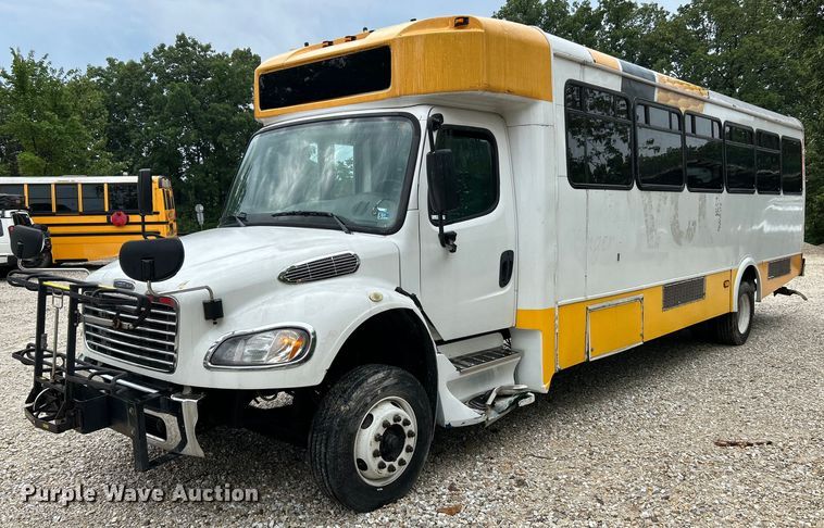 2012 Freightliner S2C shuttle bus - OK9786