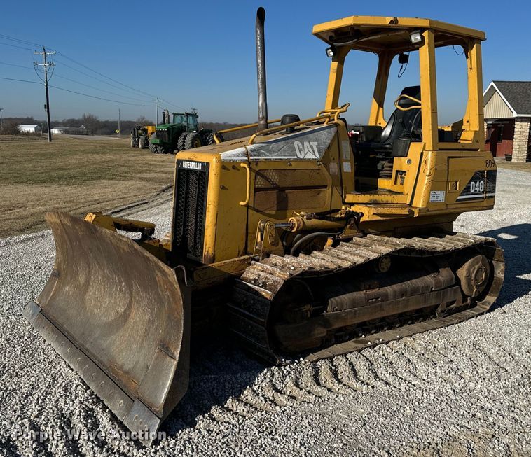 2002 Caterpillar D4G XL dozer - DL4352