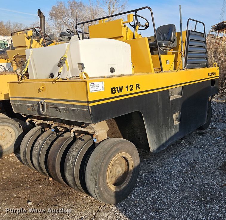 1988 Bomag BW12R pneumatic roller - DN7227