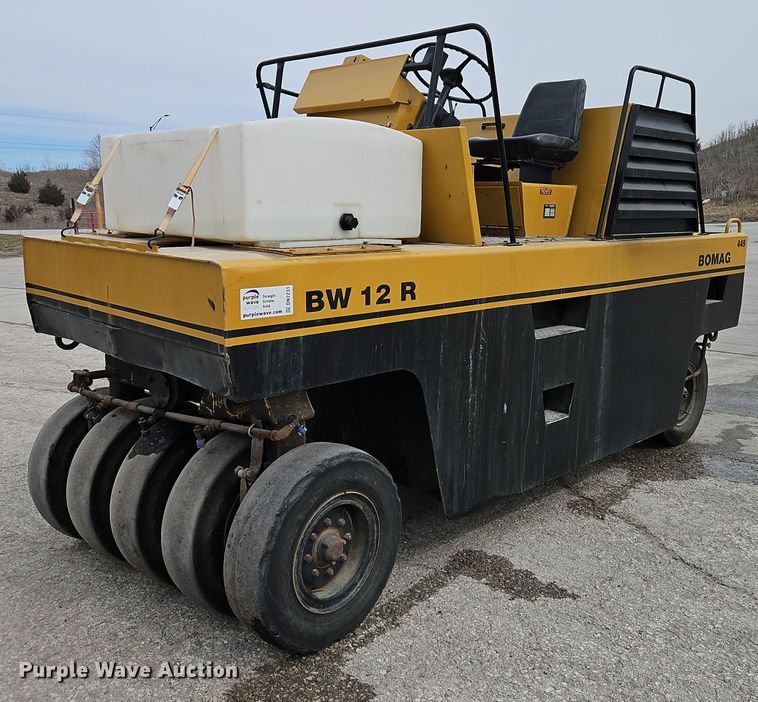 1989 Bomag BW12R pneumatic roller - DN7231