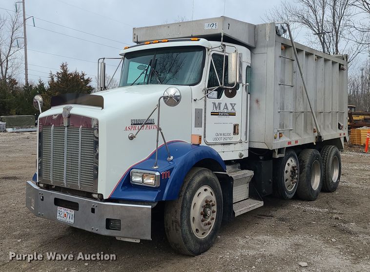 1998 Kenworth T800 dump truck - DR7867