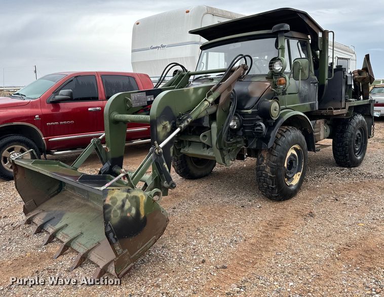 Freightliner Unimog FLU419 emplacement excavator - EJ0304