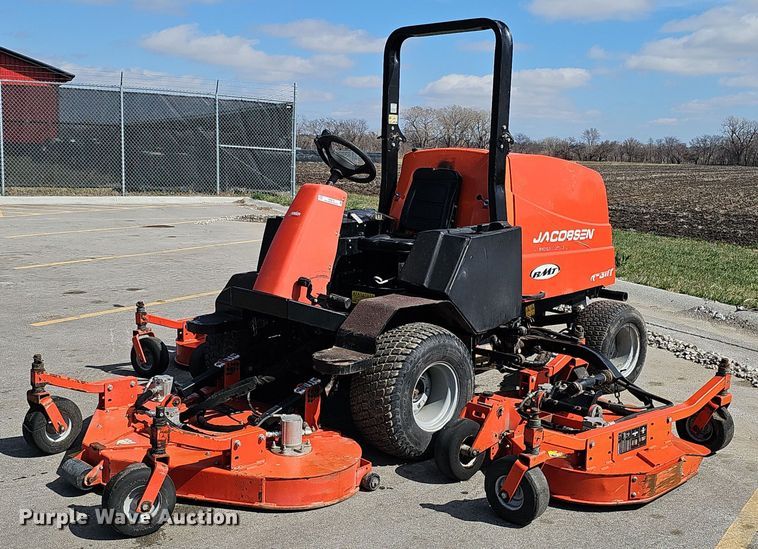 Jacobsen R-3IIT lawn mower - IO9876