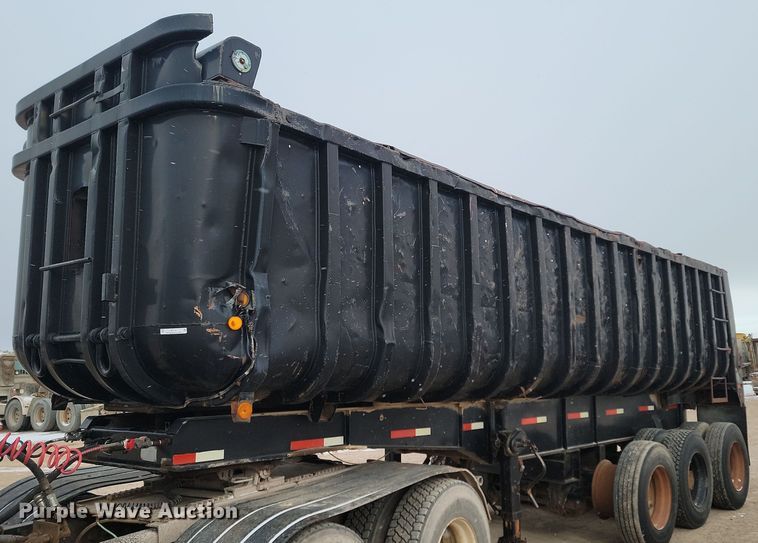 1975 Fruehauf  end dump trailer - LA9712
