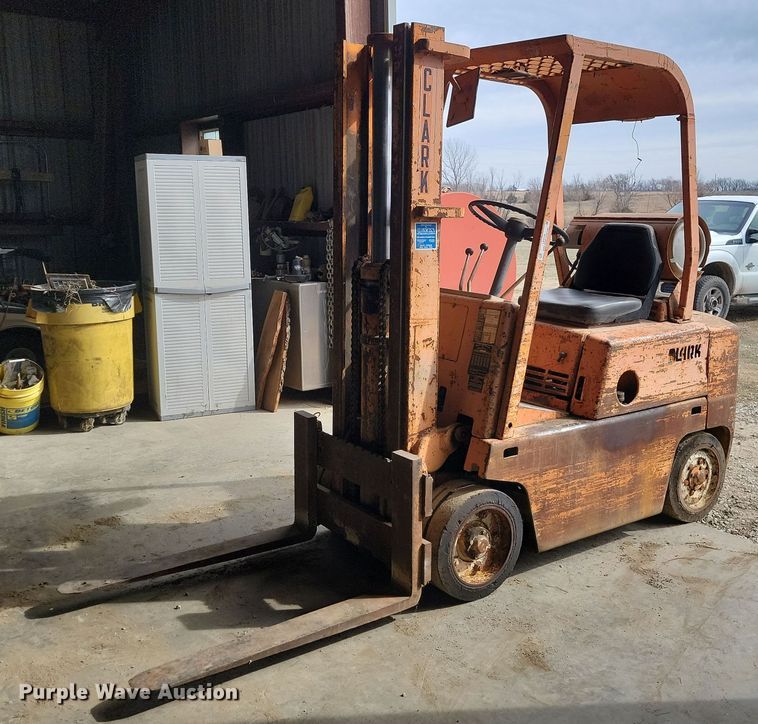 Clark C500 forklift - LD9122