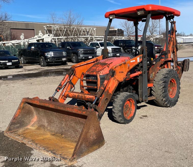 2013 Kubota  B26 backhoe - OG9817