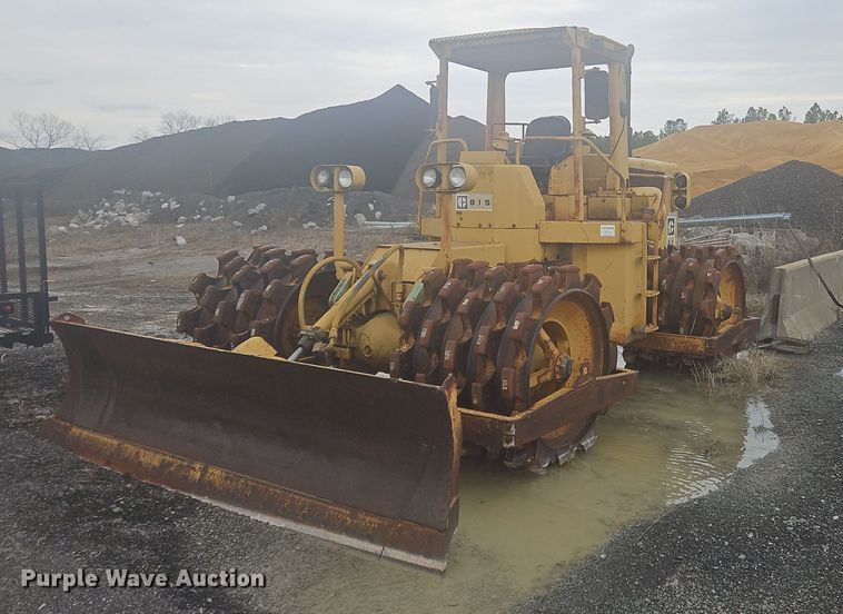 1978 Caterpillar  815 soil compactor - OK9813