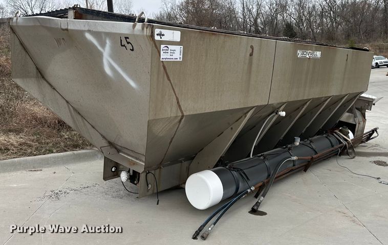 Bonnell  spreader  - DQ6374