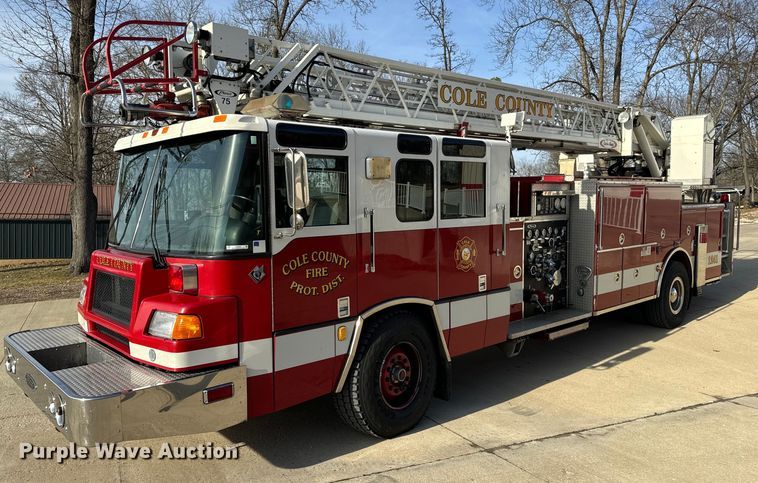 1996 Pierce Quint fire truck - EH6552