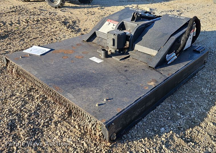 2010 Bobcat Brushcat 72X skid steer rotary mower - EI3577